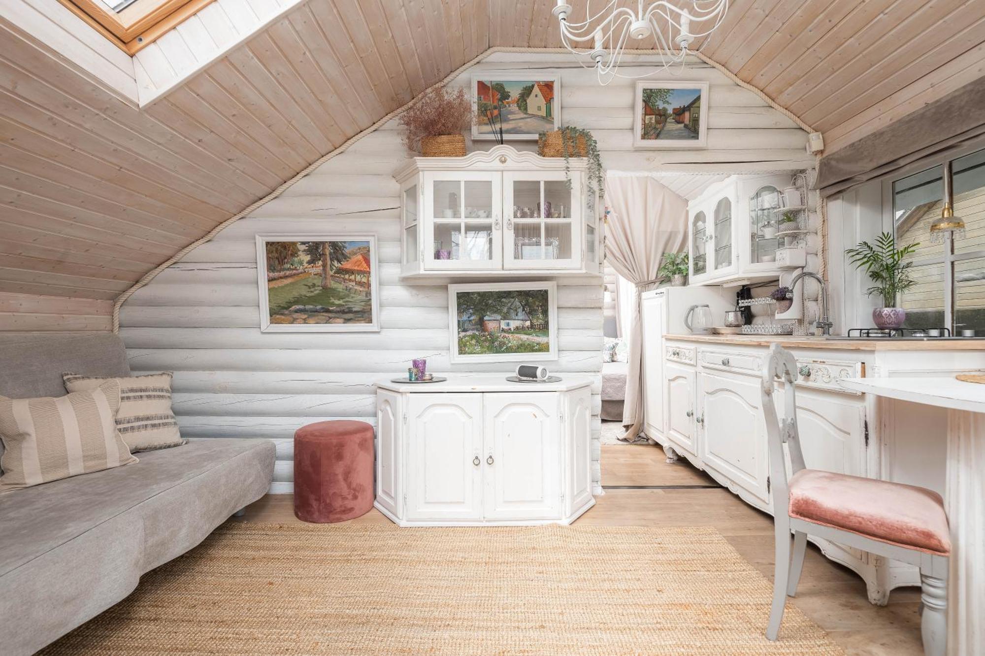 Guesthouse Delisa 페르누 외부 사진